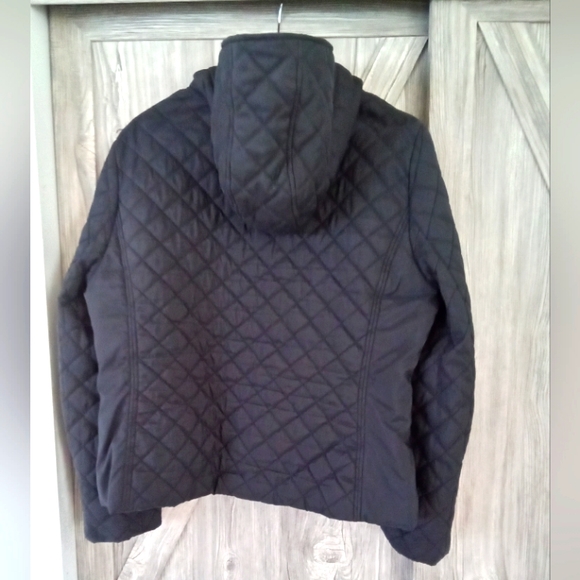 Precis Black Light Puffer Jacket 16 - Picture 4 of 8